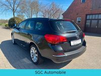 Gebraucht Opel Astra Active 140 PS (102 kW) 2013 Schwarz Kombi
