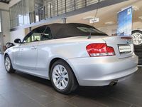 Gebraucht BMW 118 Cabriolet 143 PS (105 kW) 2009 Silber Cabrio