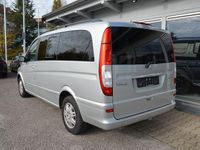 Gebraucht Mercedes Viano 150 PS (110 kW) 2004 Brillantsilber metallic Van / Kleinbus
