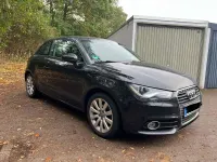 Gebraucht Audi A1 Ambition 90 PS (66 kW) 2013 Schwarz Kleinwagen