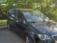 Gebraucht VW Touran 140 PS (102 kW) 2007 Schwarz Van / Kleinbus