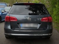 gebraucht VW Passat Variant LEDER XENON NAVI Bluem.2.0