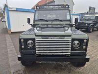 Gebraucht Land Rover Defender SE 122 PS (89 kW) 2005 Grün Kombi