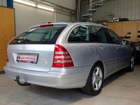 Gebraucht Mercedes C180 143 PS (105 kW) 2007 Silber Kombi