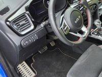 Gebraucht Kia ProCeed 204 PS (150 kW) 2023 (b3l) blue flame met. (metallic) Kombi