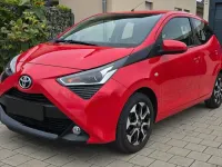 Gebraucht Toyota Aygo Connect Style 72 PS (52 kW) 2018 Rot Kleinwagen