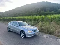 Gebraucht Mercedes C180 143 PS (105 kW) 2001 Silber Coupé