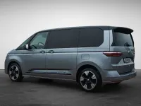 Używany VW Multivan Edition 150 KM (110 kW) 2023 Srebrny Minivan