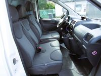 Second-hand Citroën Jumpy 90 CP (66 kW) 2014 Alb Monovolum