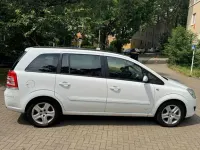 Gebraucht Opel Zafira Innovation 116 PS (85 kW) 2009 Weiß Van / Kleinbus