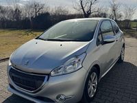 Gebraucht Peugeot 208 95 PS (69 kW) 2012 Silber Kleinwagen
