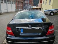 Gebraucht Mercedes C200 184 PS (135 kW) 2012 Schwarz Limousine