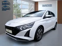 Neu Hyundai i20 Trend 101 PS (74 kW) 2025 Atlas white Kleinwagen