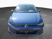 Gebraucht VW Golf VIII Life 116 PS (85 kW) 2024 Blau Limousine
