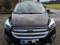 Gebraucht Ford Kuga Titanium 150 PS (110 kW) 2019 Schwarz SUV