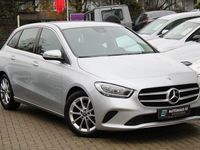 Gebraucht Mercedes B180 136 PS (100 kW) 2022 Iridiumsilber Van / Kleinbus