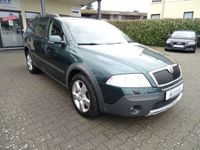 gebraucht Skoda Octavia Scout 4X4 AHK PDC SHZ