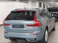 Gebraucht Volvo XC60 Plus 197 PS (144 kW) 2023 Grau SUV