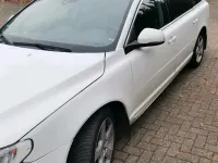 Second-hand Volvo V70 181 CP (133 kW) 2016 Alb Break