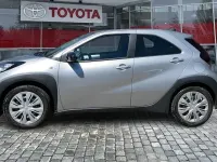 Gebraucht Toyota Aygo X Play 72 PS (52 kW) 2022 Silber SUV
