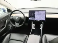Gebraucht Tesla Model 3 Standard Range 225 kW (306 PS) 2020 Blau Limousine