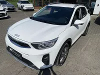Gebraucht Kia Stonic Vision 84 PS (61 kW) 2023 Weiß SUV