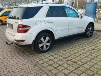 Gebraucht Mercedes ML320 226 PS (166 kW) 2009 Weiß SUV
