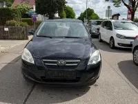 Gebraucht Kia Ceed LX 122 PS (89 kW) 2007 Schwarz Kleinwagen