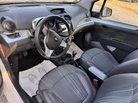 Gebraucht Chevrolet Spark 68 PS (50 kW) 2013 Weiß Kleinwagen