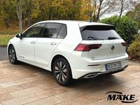 Gebraucht VW Golf VIII Move 150 PS (110 kW) 2023 Weiß Limousine