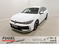 Gebraucht VW Passat R-line 150 PS (110 kW) 2025 Pure white Kombi