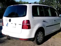 Gebraucht VW Touran 105 PS (77 kW) 2026 Weiß Van / Kleinbus