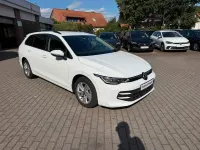 Gebraucht VW Golf VIII Life 116 PS (85 kW) 2025 Weiß Kombi