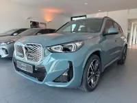 Neu BMW iX1 M Sport 225 kW (306 PS) 2026 Cape york grün metallic SUV