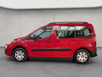 Gebraucht Peugeot Partner Active 110 PS (80 kW) 2017 Toska rot Van / Kleinbus