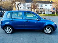 Gebraucht Mazda 2 80 PS (58 kW) 2006 Blau Kleinwagen