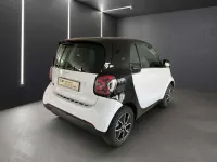 Gebraucht Smart ForTwo Electric Drive Exclusive 60 kW (82 PS) 2024 Weiß Coupé