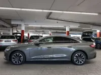 Gebraucht Audi A5 Sport 204 PS (150 kW) 2025 Chronosgrau metallic Limousine