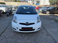 Gebraucht Toyota Yaris Edition 99 PS (72 kW) 2011 Weiß Kleinwagen