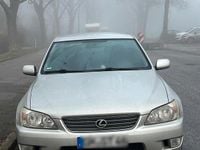 Gebraucht Lexus IS200 155 PS (114 kW) 2000 Silber Limousine