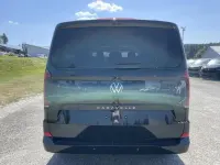 Neu VW Caravelle Style 150 PS (110 kW) 2026 Schwarz, midnight black metallic Van