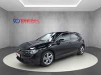 Gebraucht VW Golf VIII R-line 150 PS (110 kW) 2022 Deep black perleffekt Limousine