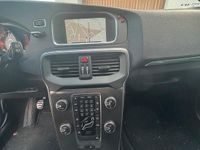 Gebraucht Volvo V40 You! 150 PS (110 kW) 2015 Schwarz Kombi