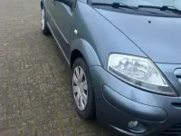 Gebraucht Citroën C3 Comfort 90 PS (66 kW) 2008 Grau Kleinwagen
