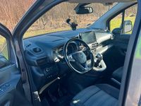 Gebraucht Opel Combo Life 102 PS (75 kW) 2018 Grau Kombi