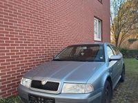Gebraucht Skoda Octavia 116 PS (85 kW) 2001 Silber Limousine