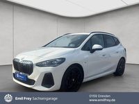 Gebraucht BMW 220 Active Tourer Performance 156 PS (114 kW) 2023 Weiß Van / Kleinbus