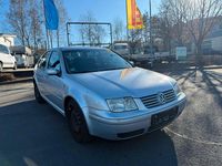 Gebraucht VW Bora Basis 101 PS (74 kW) 2004 Silber Limousine