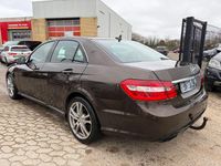Gebraucht Mercedes E200 AMG 136 PS (100 kW) 2011 Braun Limousine