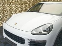 Gebraucht Porsche Cayenne 262 PS (192 kW) 2016 Weiß SUV